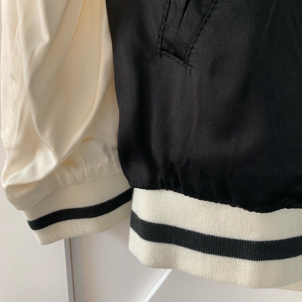 Bomber jacket - Picture 3 of 3